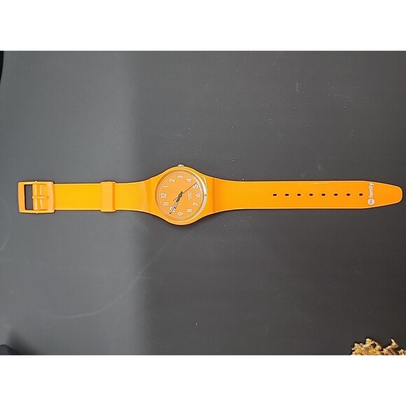 Swatch Women Orange Dial Plastic Case Plastic Band Quartz Wristwatch Needs Batt. - Picture 5 of 7